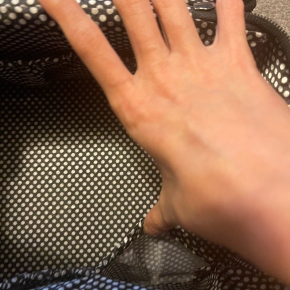 Black makeup case - Picture 8 of 16